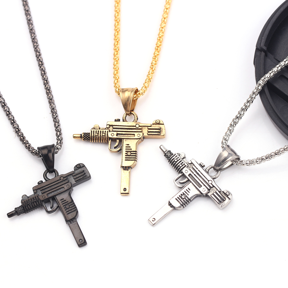 قلادة على شكل مسدس أوزي - مجوه - مراجعة Men'S Fashion Jewelry وسعره