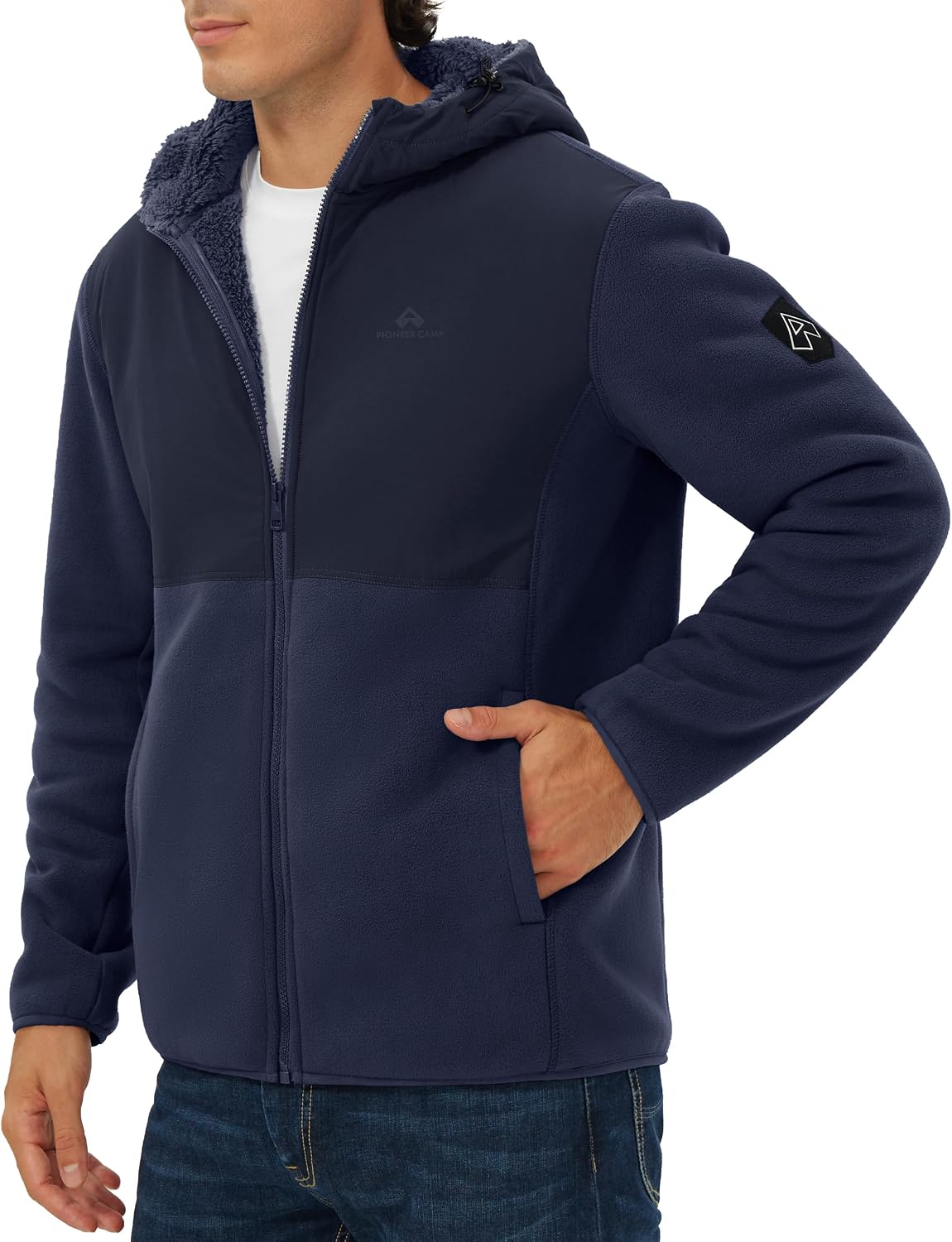 جاكيت رجالي من بايونير كامب مص - مراجعة Sherpa Jacket Fleece وسعره